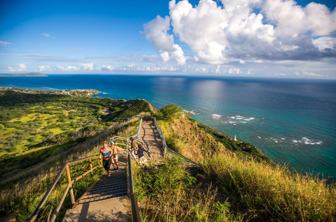 Hiking Diamond Head